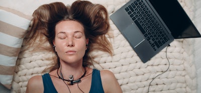 Yoga Nidra: Wie du vom Schlaf der Yogis profitieren kannst Yoga Nidra: Wie du vom Schlaf der Yogis profitieren kannst