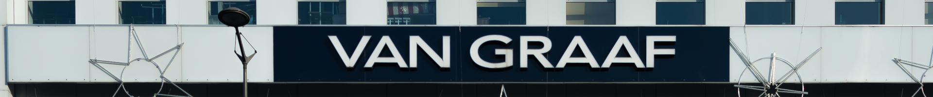 VAN GRAAF