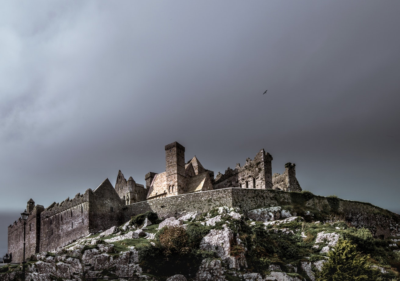 kirchen, schlösser und kloster in irland